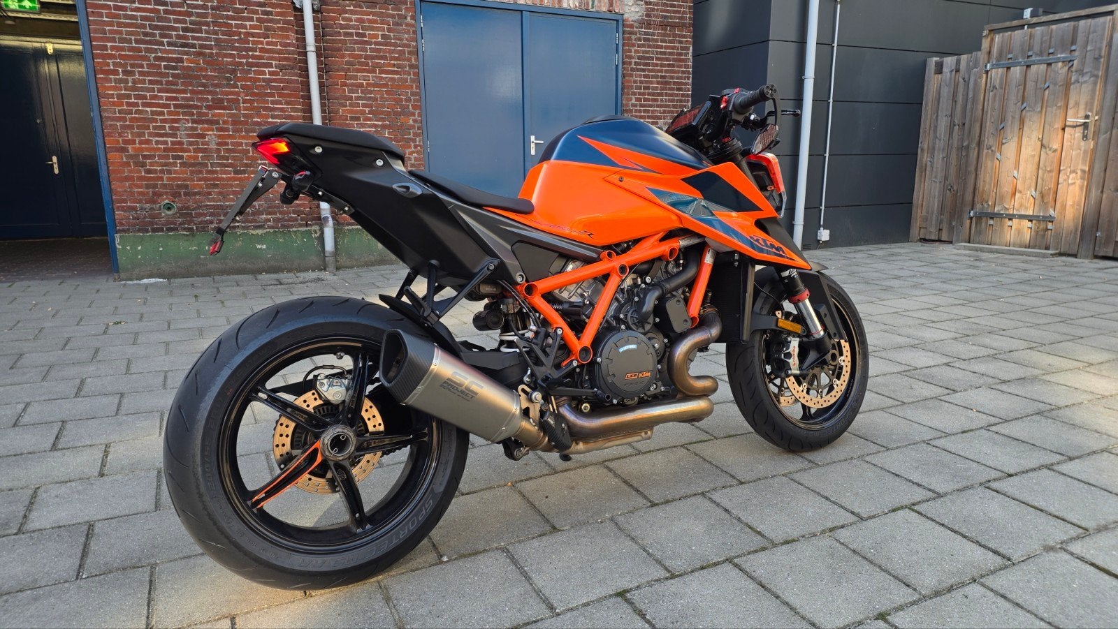 KTM 1290 Super Duke R, Motoren, 2 cilinders, Occasion, ABS, Motorrijbewijs A