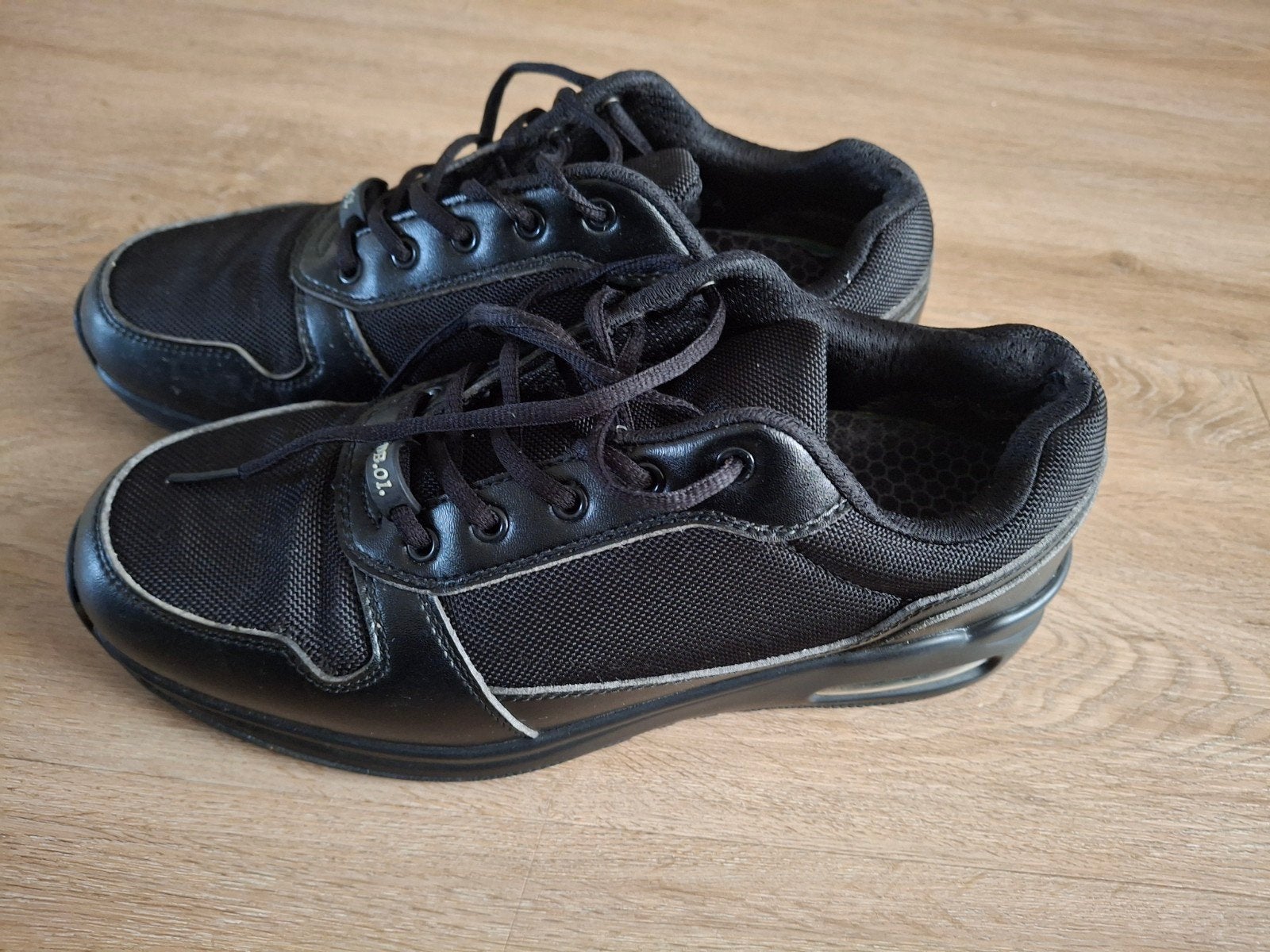 nieuwe werkschoenen 42 Bata, Ophalen of Verzenden, Nieuw, Zwart, Werkschoenen