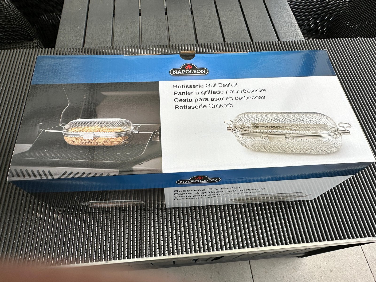 Napoleon rotisserie mand, Ophalen, Nieuw