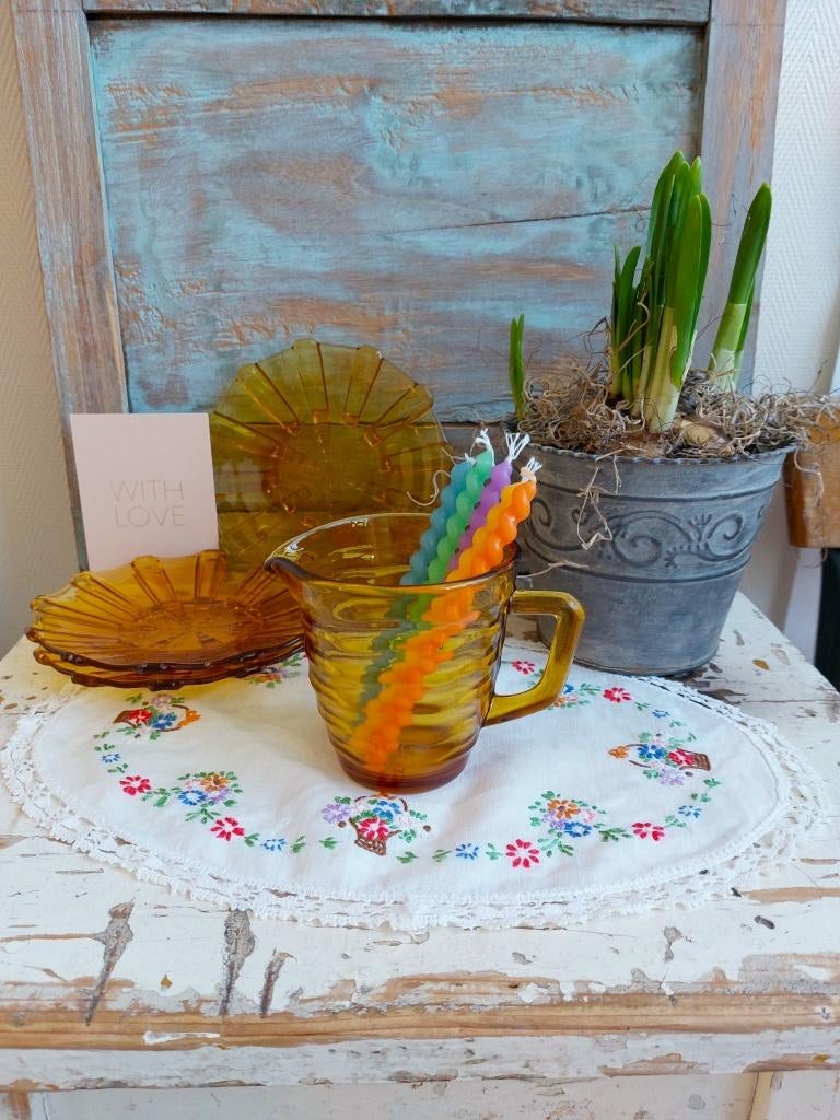 Vintage amberkleurig glazen kannetje, Ophalen of Verzenden