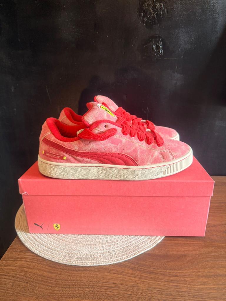 Puma Ferrari Suede XL Desert Sneakers - Maat 44.5, Kleding | Heren, Schoenen, Ophalen, Nieuw, Overige kleuren, Sneakers of Gympen