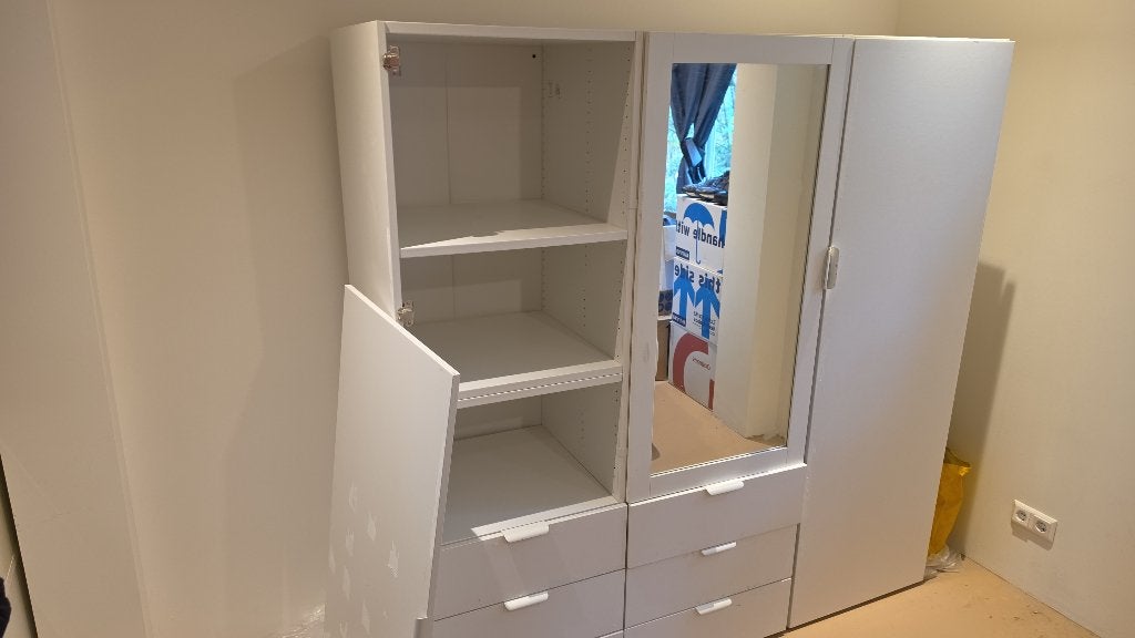 Ikea kleding kast, Huis en Inrichting, Ophalen, Gebruikt, 150 tot 200 cm, Met lade(s)