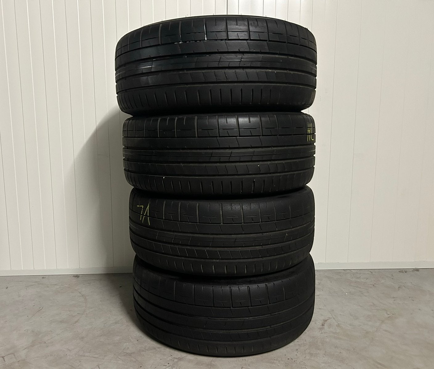 Originele Hyundai I30N 19 inch Pirelli P Zero 2023 TPMS, Gebruikt, Banden en Velgen, 235 mm, Hyundai