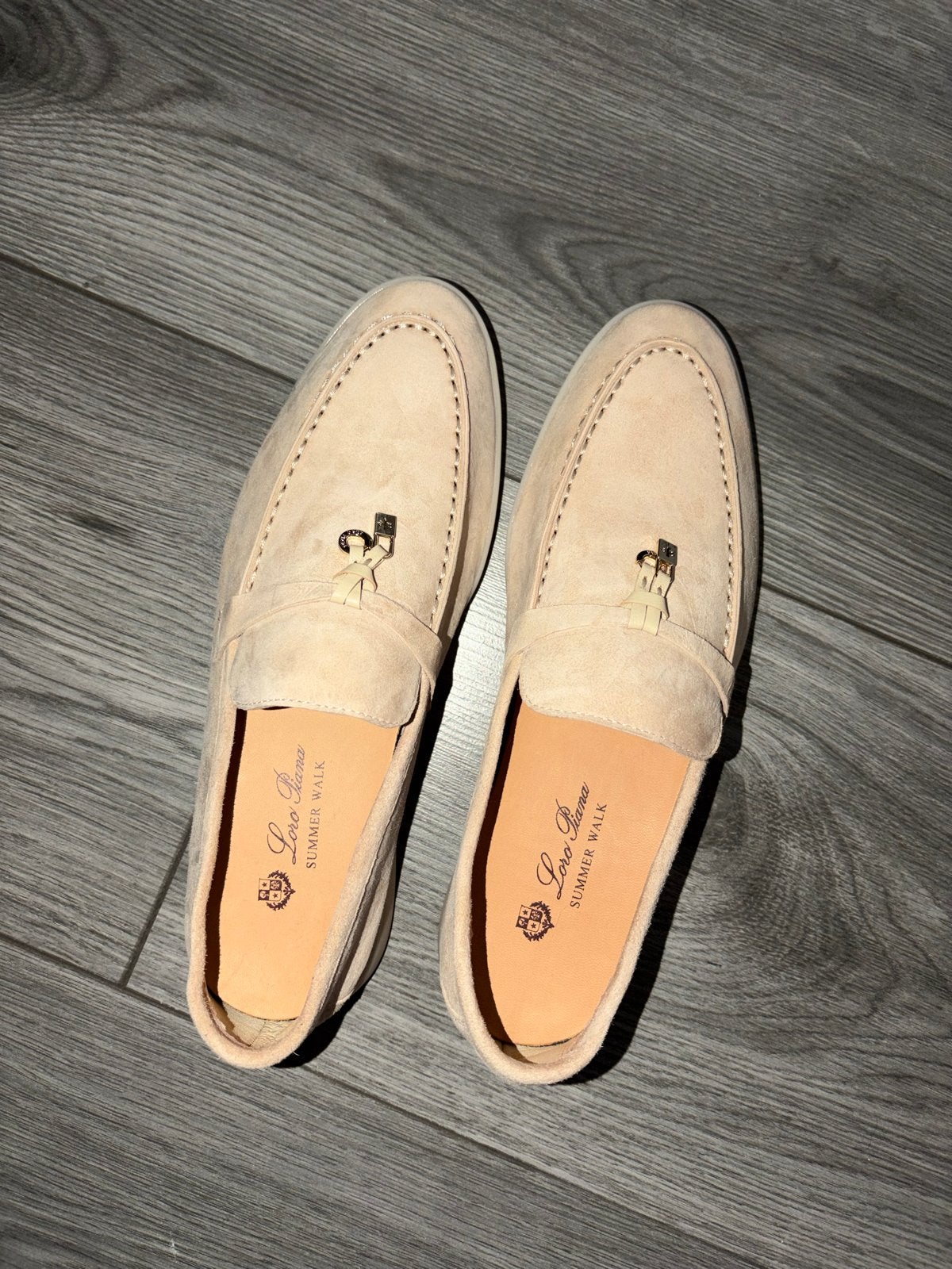 Loro Piana Loafers Maat 40 - Nieuw en Ongebruikt, Verzenden, Nieuw, Beige, Instappers