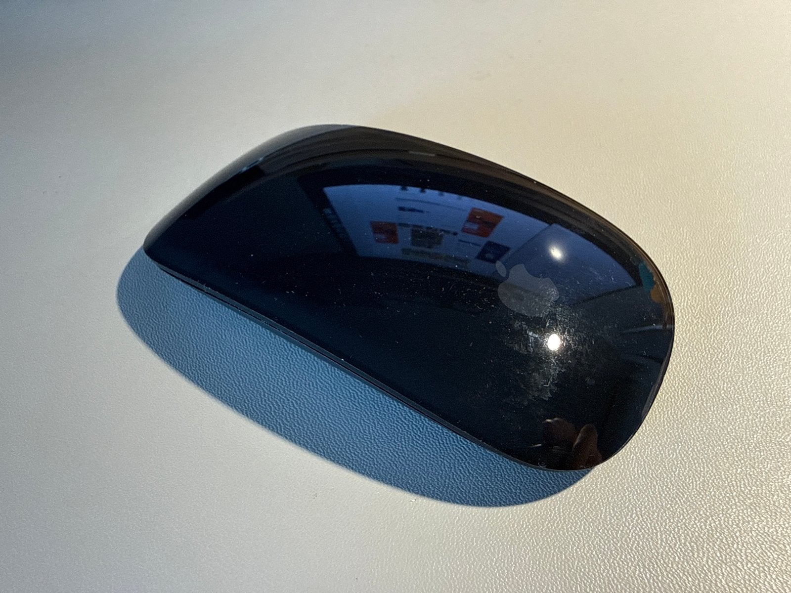 Apple Magic Mouse 2 - Spacegrijs (A1657), Computers en Software, Muizen, Ophalen of Verzenden, Gebruikt, Draadloos, Muis