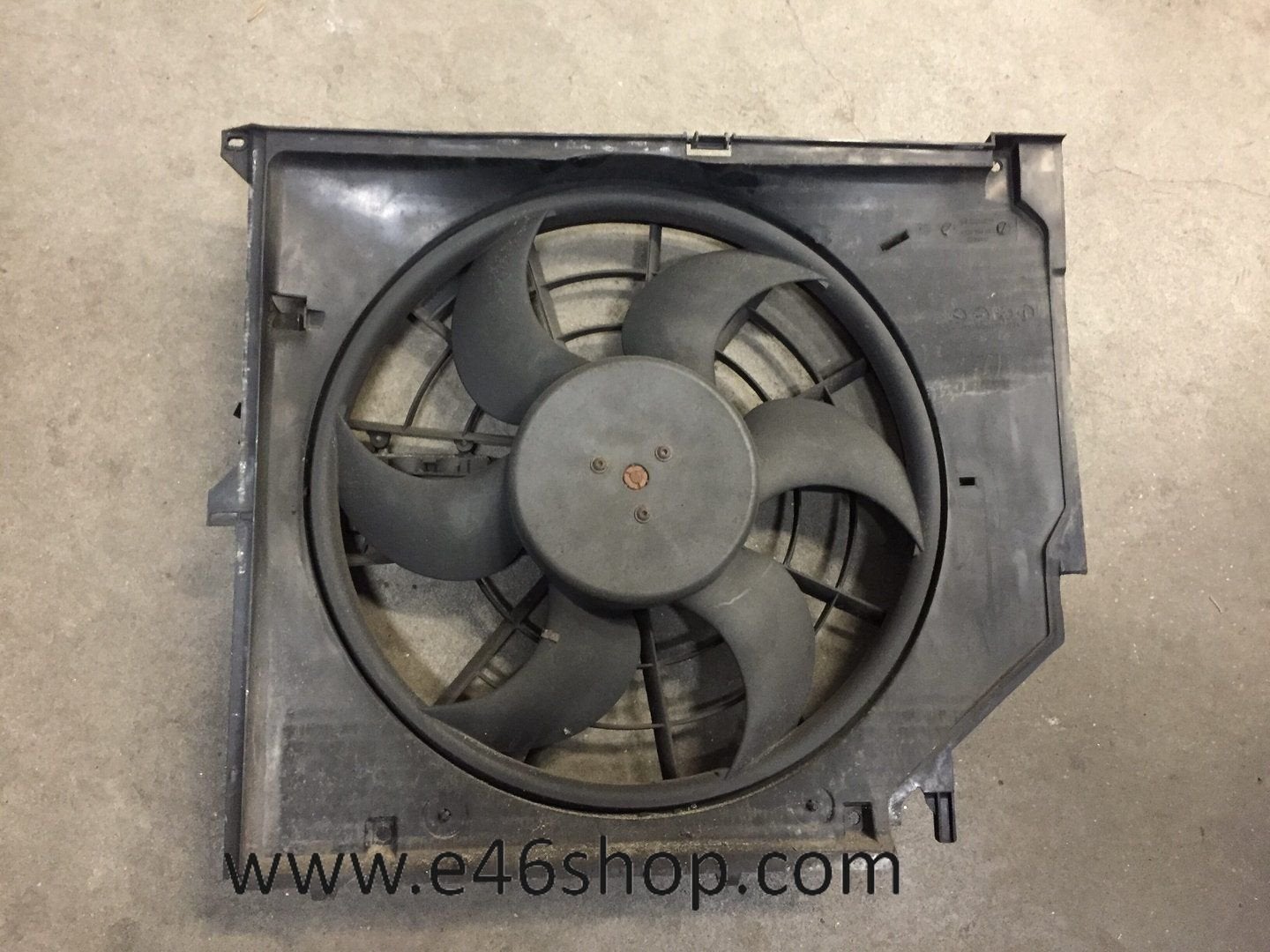 Koelvin BMW E46 316i 318i n42 motor oe 7510617, Gebruikt, -, -, Ophalen of Verzenden