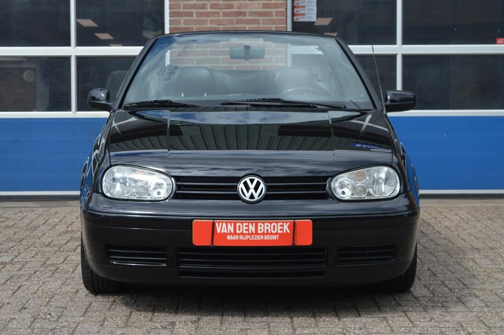 Volkswagen Golf Cabriolet 1.8 Highline | AUT - NIEUWSTAAT, Auto's, Oldtimers, Automaat, Cabriolet, Zwart, Bedrijf