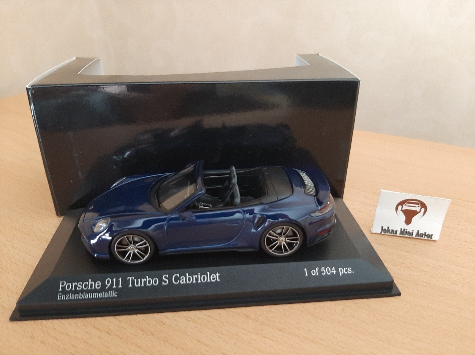 Porsche 911 Turbo S cabrio 2020 Enzianblau Minichamps 1:43