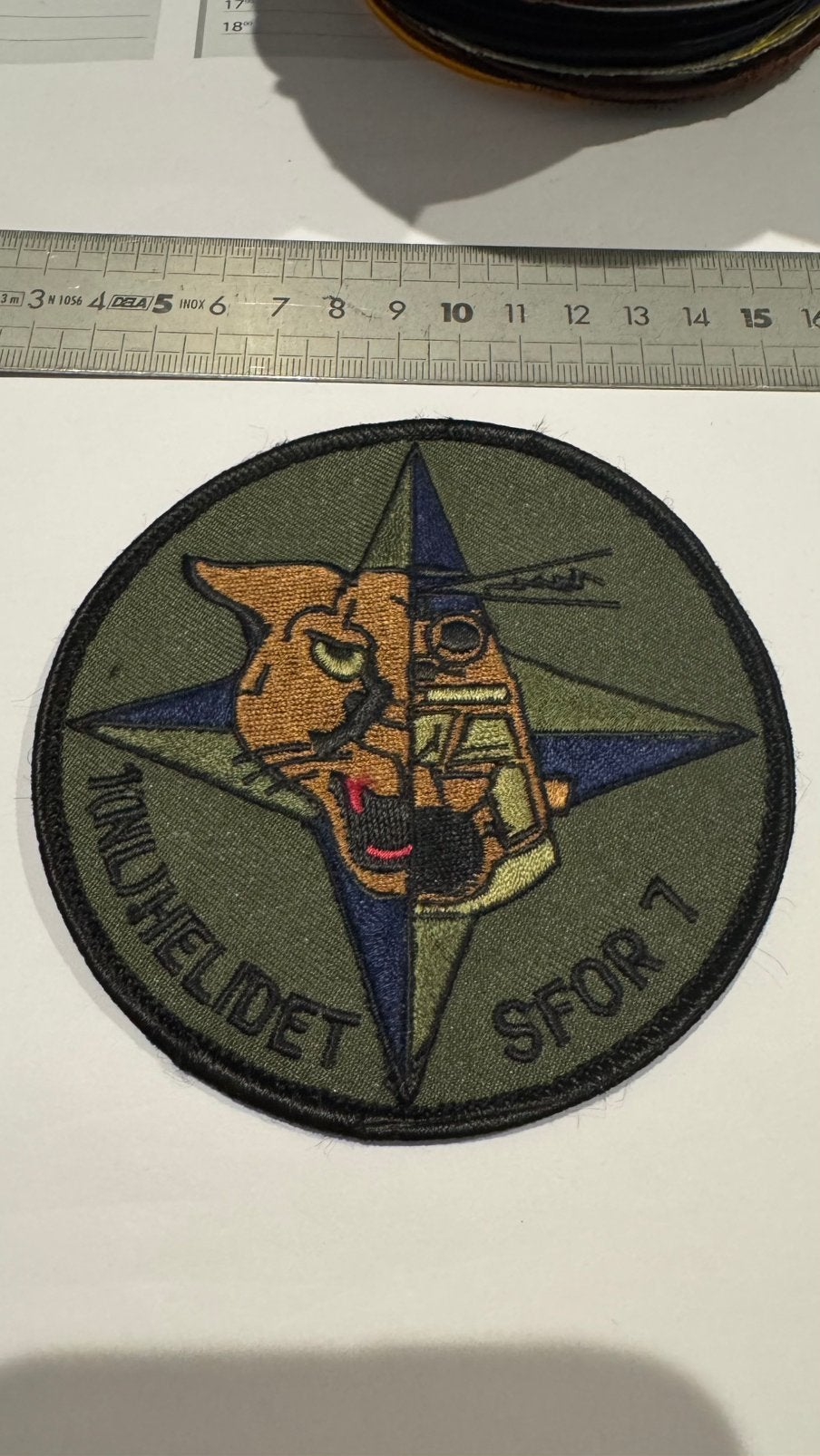 Patch 300 squadron Sfor luchtmacht, Verzamelen, Ophalen of Verzenden, Zo goed als nieuw, Patch, Badge of Embleem