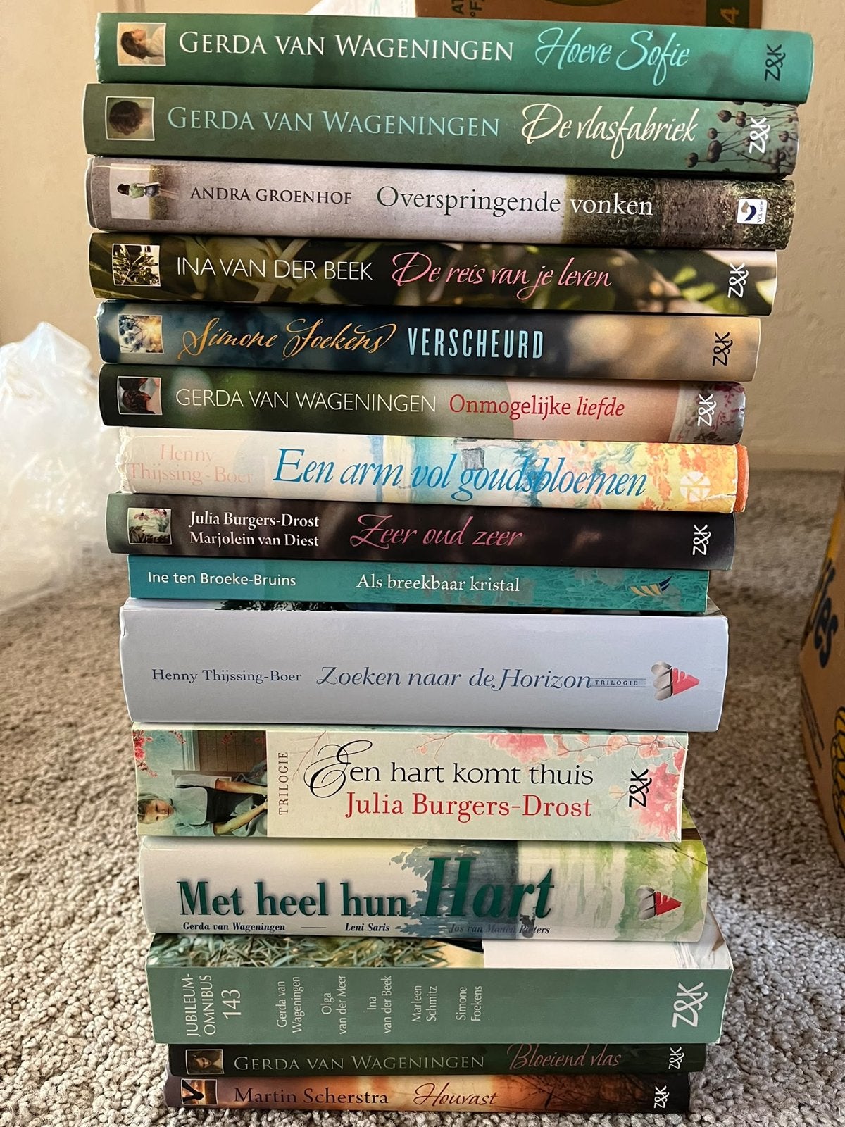Grote collectie romans van diverse auteurs, Ophalen, Gelezen, Nederland