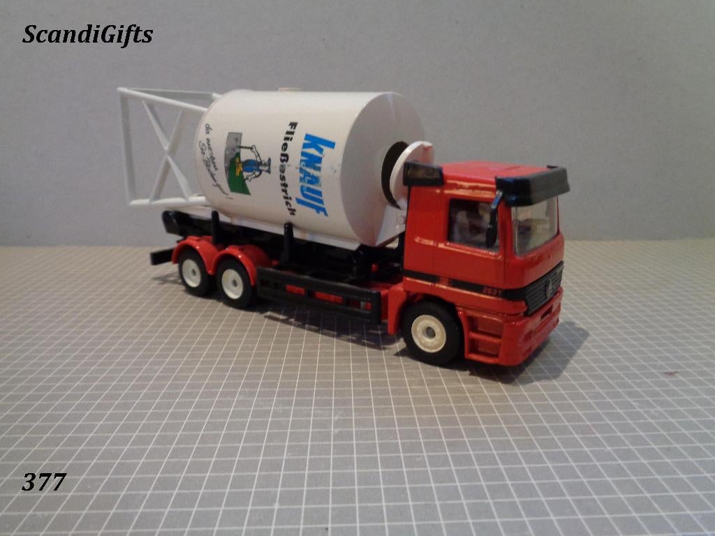 siku mb met cementsilo, Ophalen of Verzenden, Zo goed als nieuw, Auto