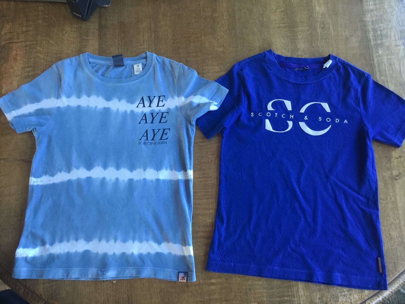 2x Scotch & Soda T-shirts Jongen Maat 128, Ophalen of Verzenden, Gebruikt, Jongen, Shirt of Longsleeve