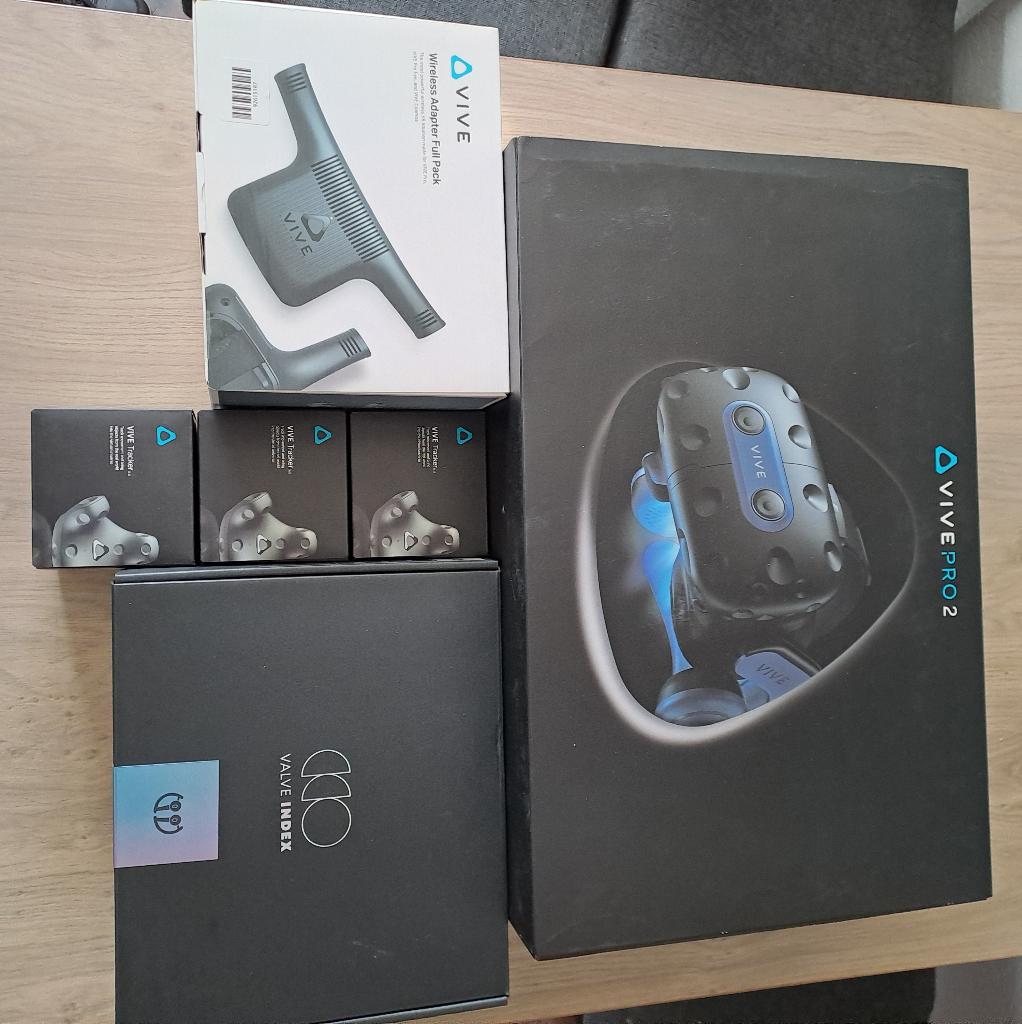 HTC Vive Pro 2 Full Kit + Toebehoren, Ophalen, Pc, VR-bril, Nieuw