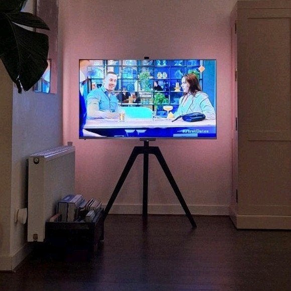 Tv standaard studio statief model schildersezel 65 inch, Ophalen, Zo goed als nieuw
