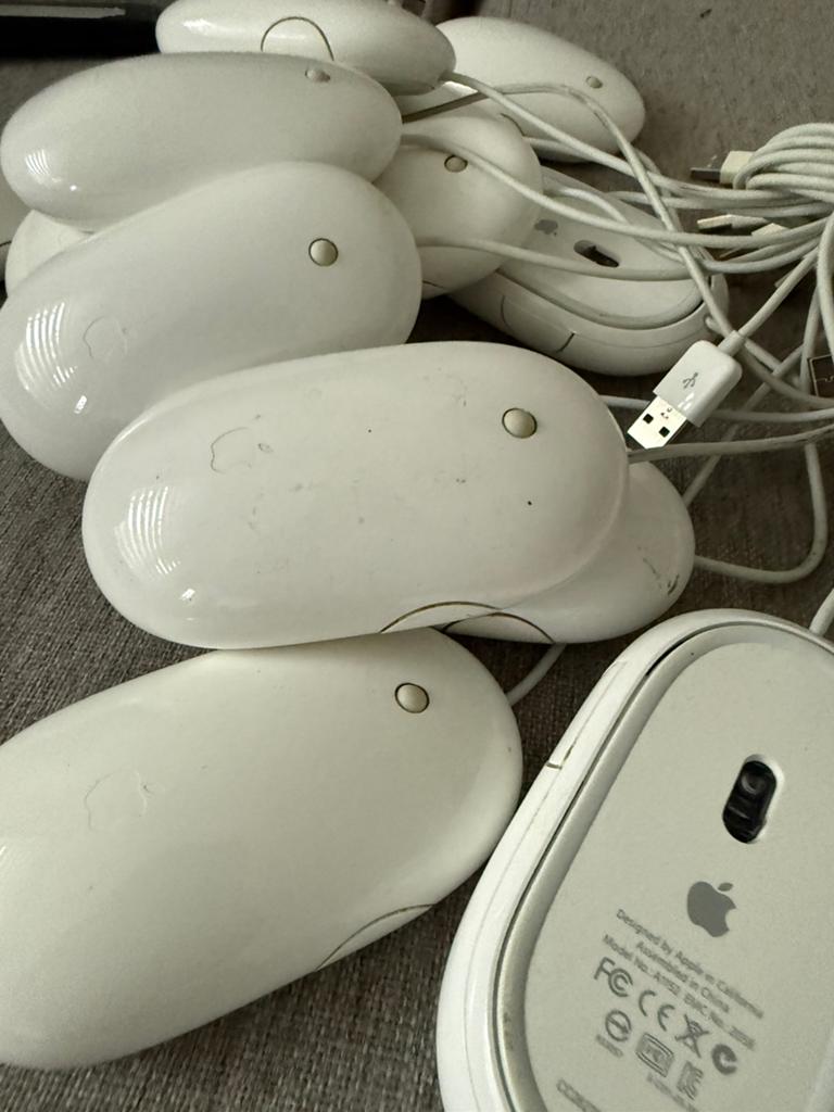 Apple Mighty Mouse, Computers en Software, Muizen, Gebruikt, Muis, Ophalen of Verzenden