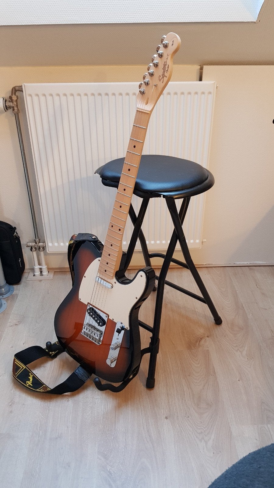 Te koop nieuwe Fender Squier gitaar, Ophalen, Nieuw, Solid body, Fender