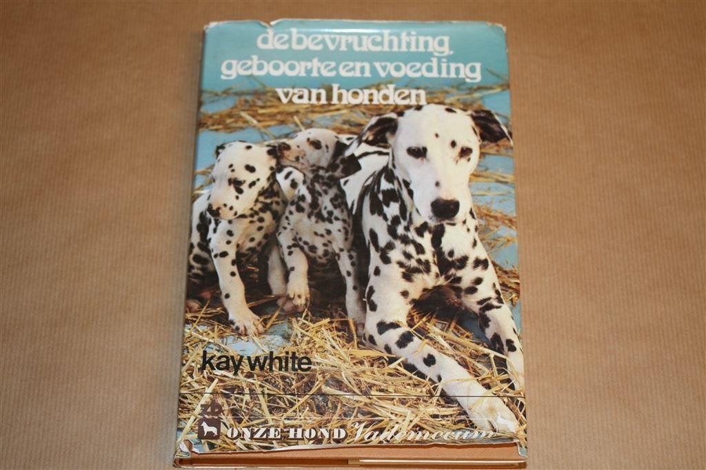 De bevruchting, geboorte en voeding van honden., Ophalen of Verzenden, Gelezen, Honden