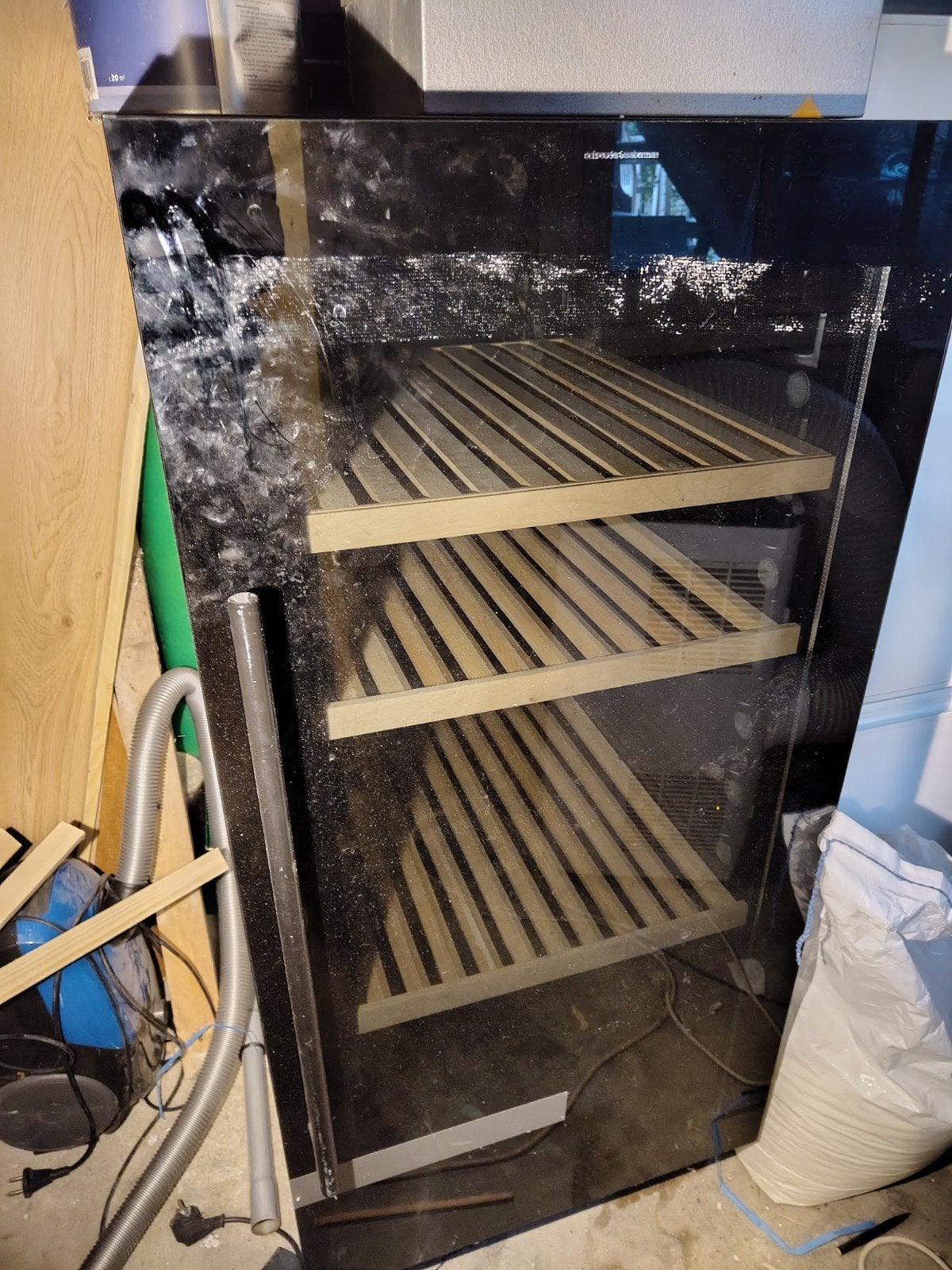 Wijn klimaatkast met glazen deur, Witgoed en Apparatuur, Minder dan 75 liter, Ophalen, Gebruikt, Zonder vriesvak