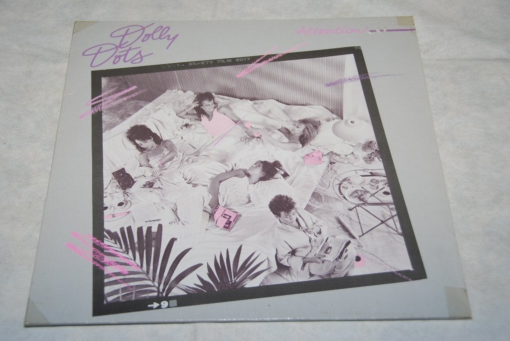 Dolly Dots – Attention LP Vinyl, Cd's en Dvd's, Gebruikt, 1980 - 1989, 12 inch, Fotohoes