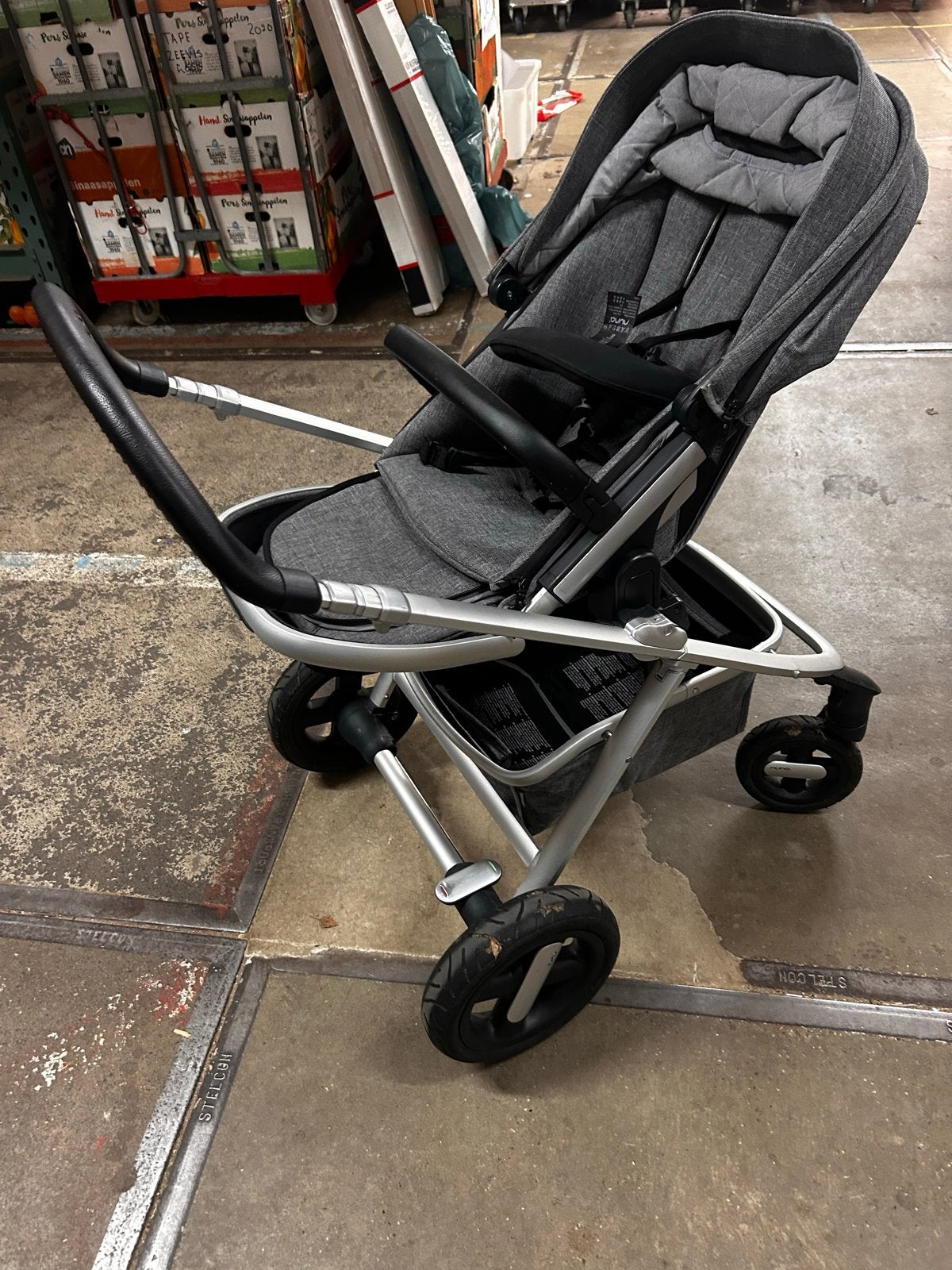 Nuna Ivvi Savi kinderwagen, zo goed als nieuw, compleet, Zo goed als nieuw, Nuna, Combiwagen, Nb