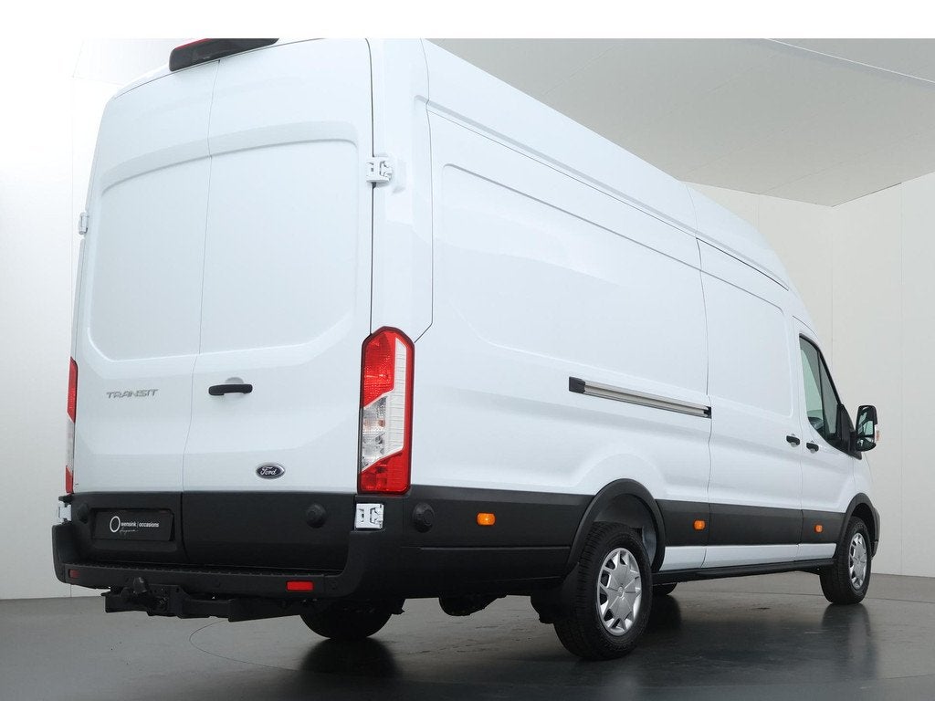 Ford Transit 350 2.0 TDCI L4H3 Trend RWD, Auto's, Bluetooth, 4 cilinders, 129 pk, 2800 kg