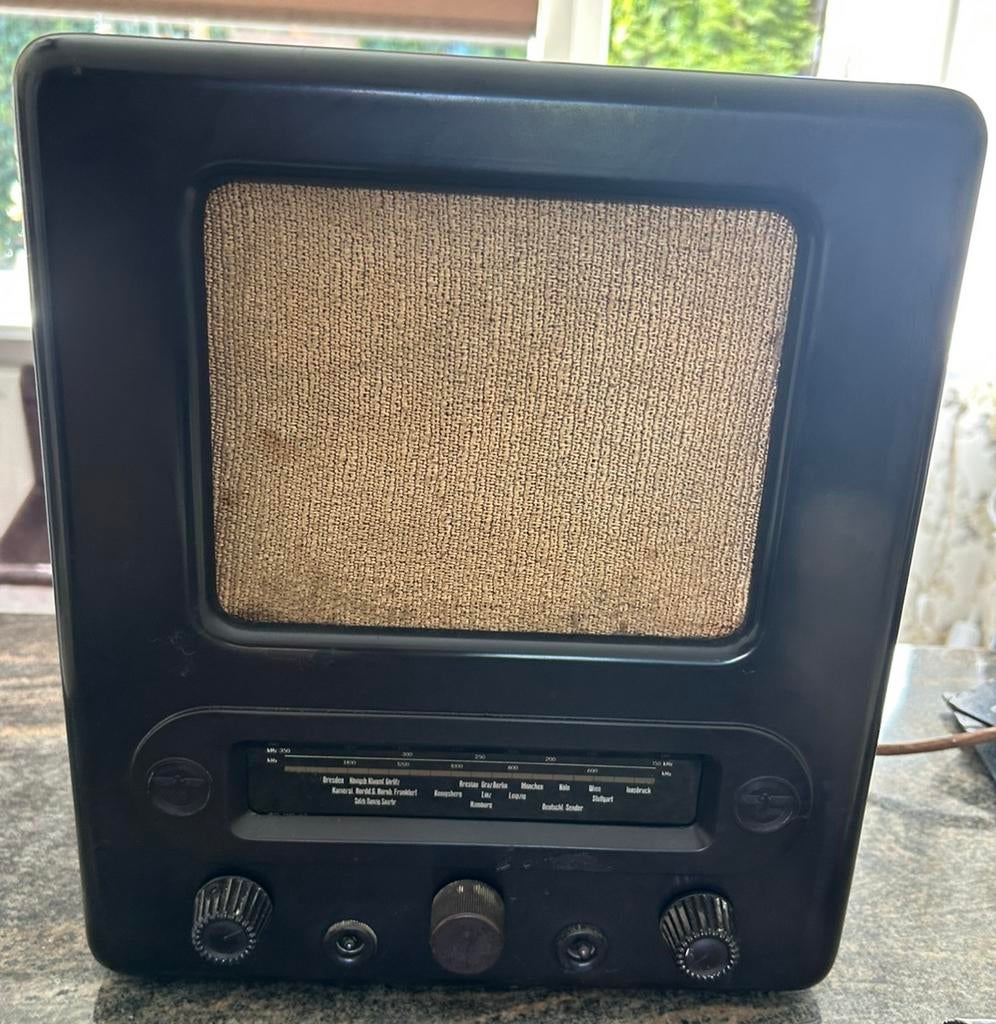 WW2 Radio Duitse Volksempfanger VE301 Dyn Telefunken, Verzamelen, Ophalen, Overige soorten, Duitsland, Overige typen