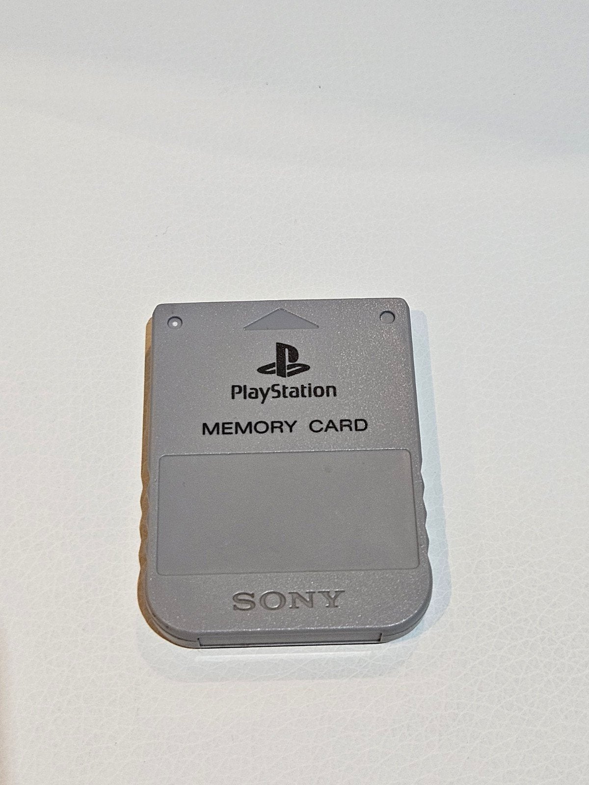 Sony PlayStation 1 Memory Card, 1 speler, Ophalen of Verzenden, Avontuur en Actie, Vanaf 18 jaar