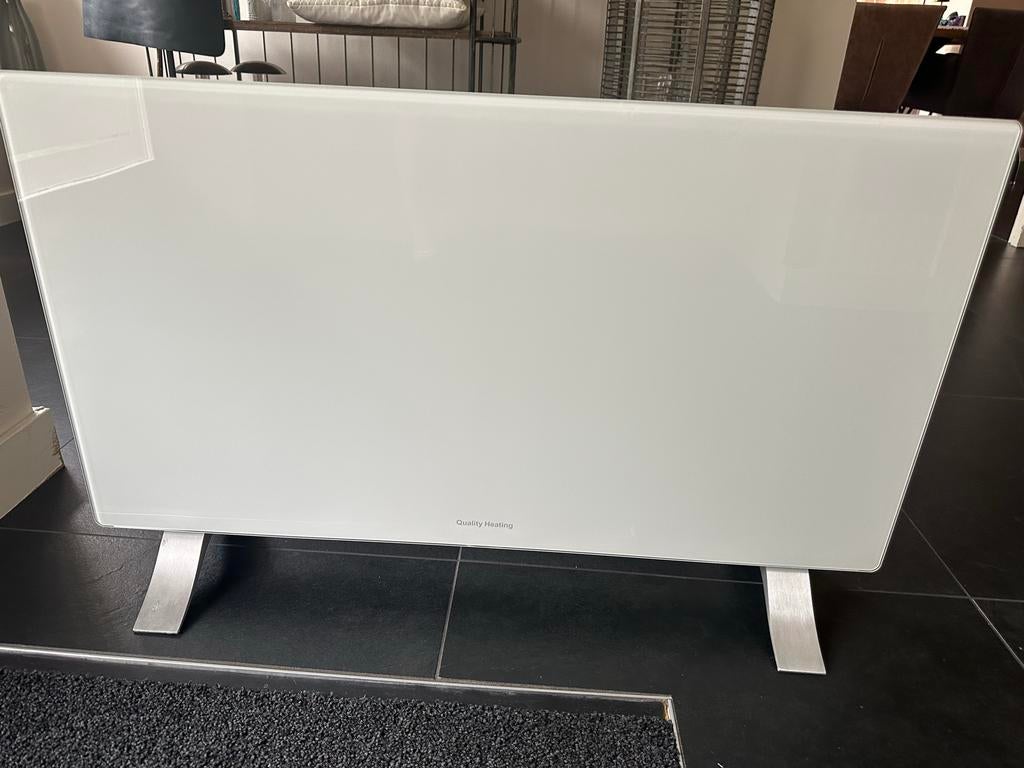 Quality Heating Elektrische Kachel - Zo goed als nieuw, Doe-het-zelf en Verbouw, Verwarming en Radiatoren, Ophalen, 30 tot 80 cm
