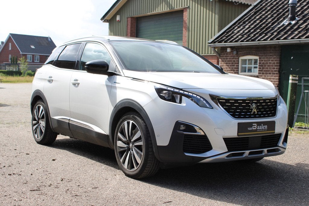 Peugeot 3008 1.6 HYbrid4 300 GT Avantage SOh 94,8% PHEV PANO, Automaat, 4 cilinders, Leder en Stof, Wit