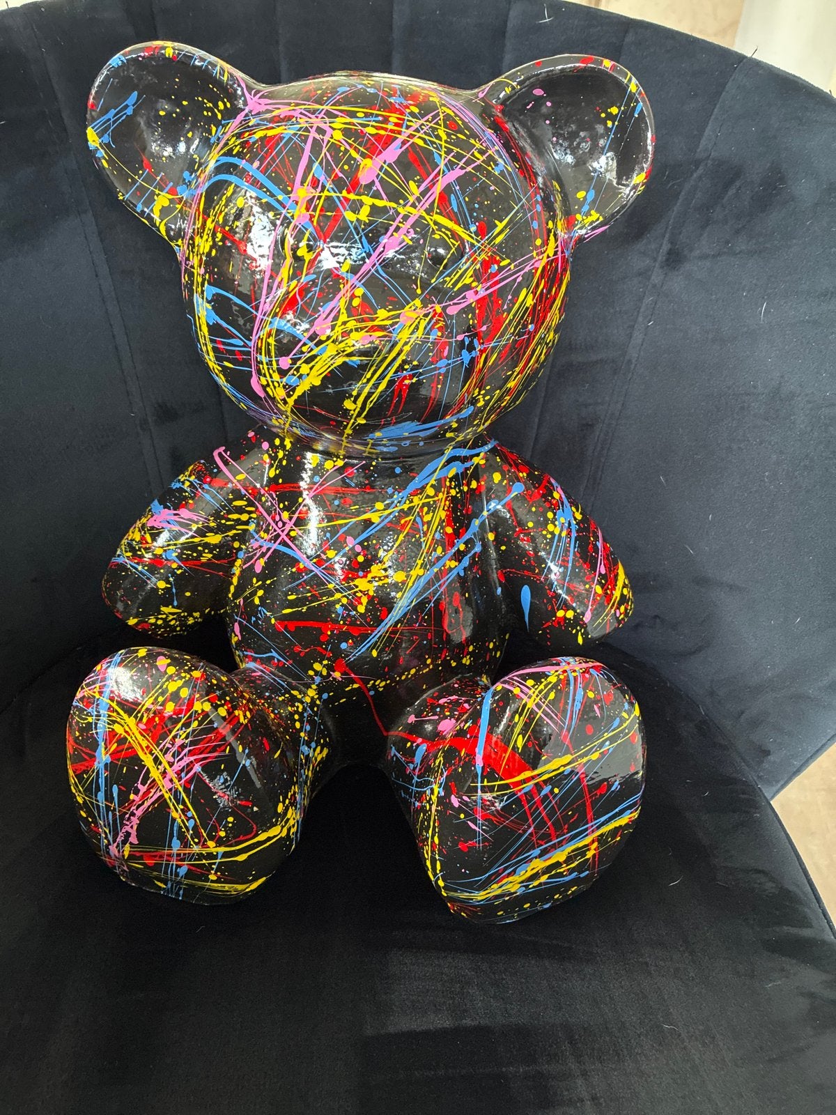 Unieke Teddybeer Pop Art Beeld - Spatverf Design, Antiek en Kunst, Ophalen of Verzenden, Pop/figuur, Meerkleurig, Overige materialen