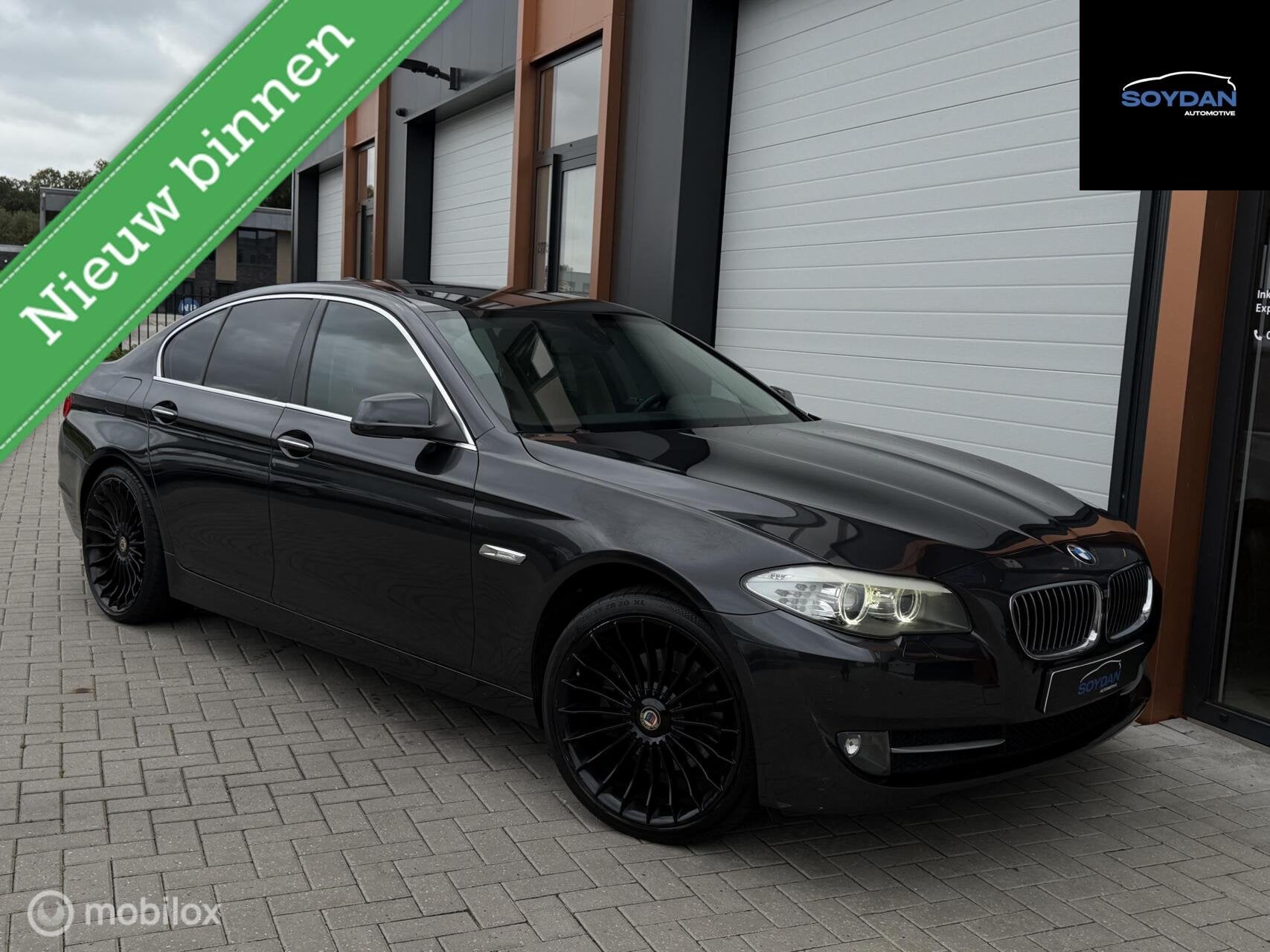 BMW 5-serie 523i High Executive | ALPINA | AUT | LEDER |, Auto's, Euro 5, Achterwielaandrijving, Gebruikt, 2000 kg