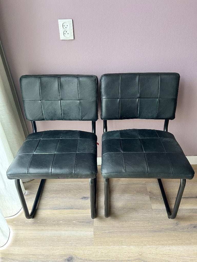 Jess Design eettafel stoelen, Huis en Inrichting, Ophalen, Twee, Zwart, Leer