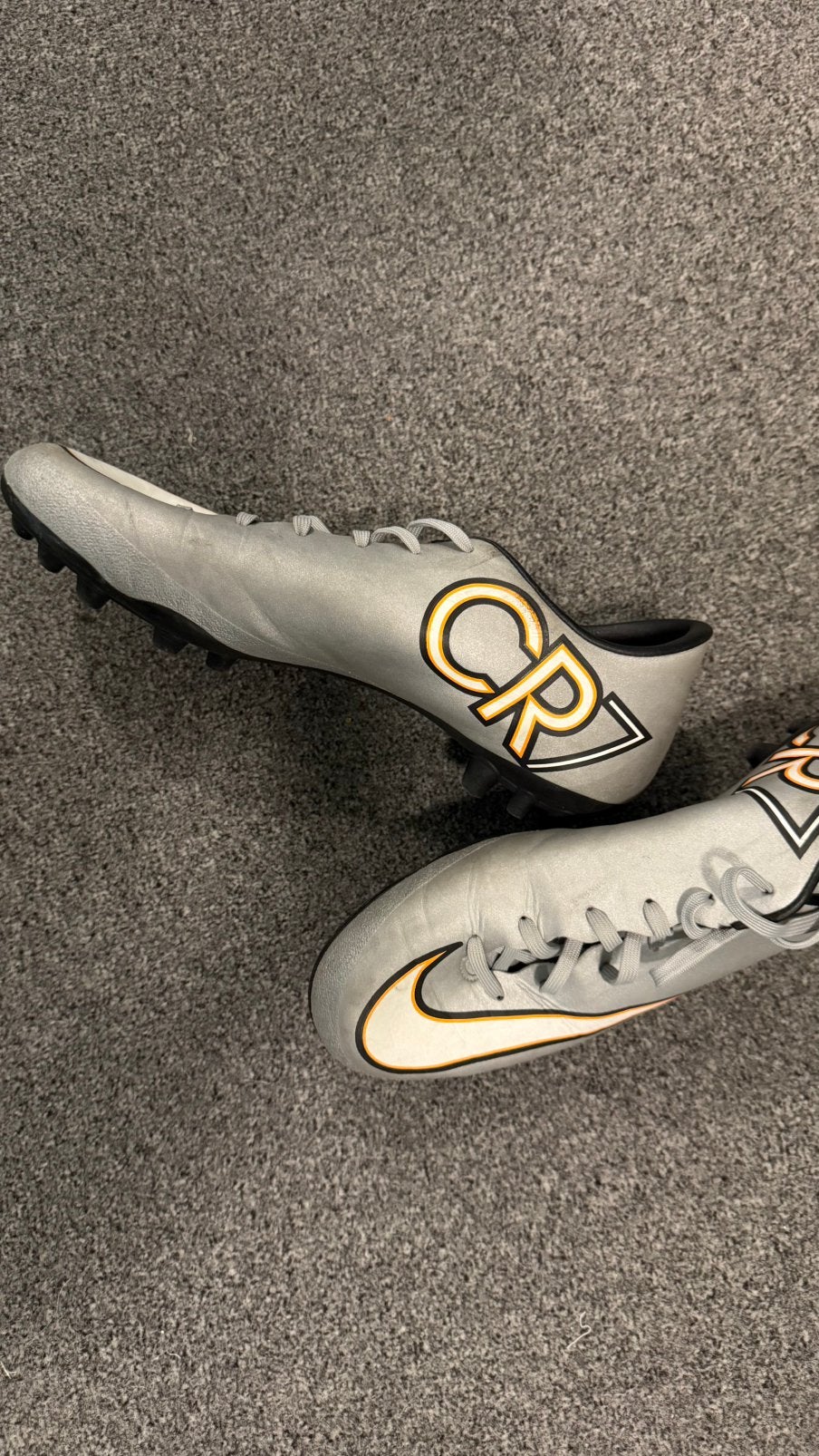 Voetbal schoenen CR7, Ophalen of Verzenden, Zo goed als nieuw, Schoenen