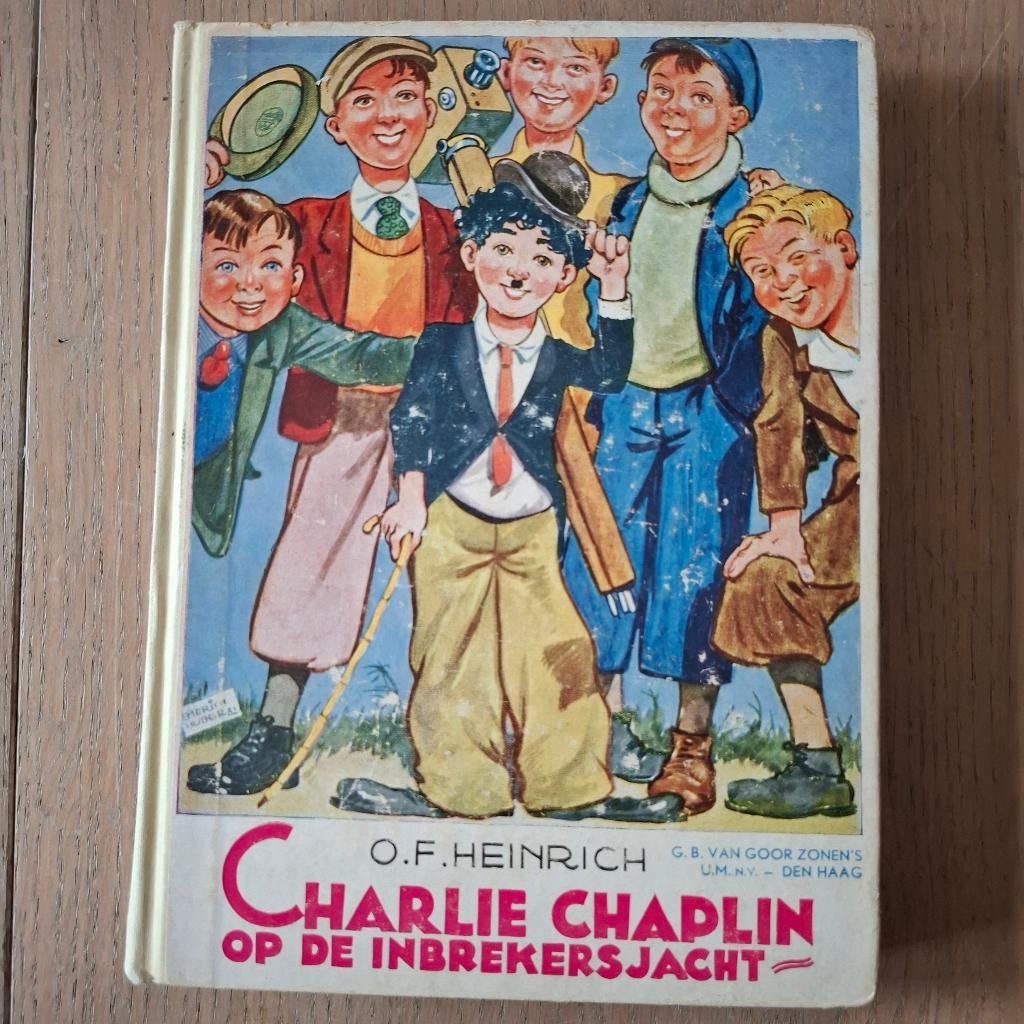 Charlie chaplin op de inbrekersjacht o.f.heinrich, Ophalen of Verzenden, Gelezen