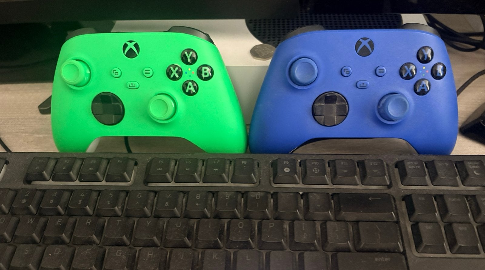 XBOX CONTROLLERS 3 STUKS