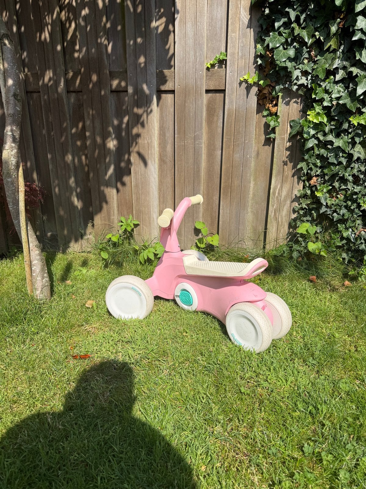 Roze Berg Go2 skelter / loopkar, Ophalen, Gebruikt, Loopfiets