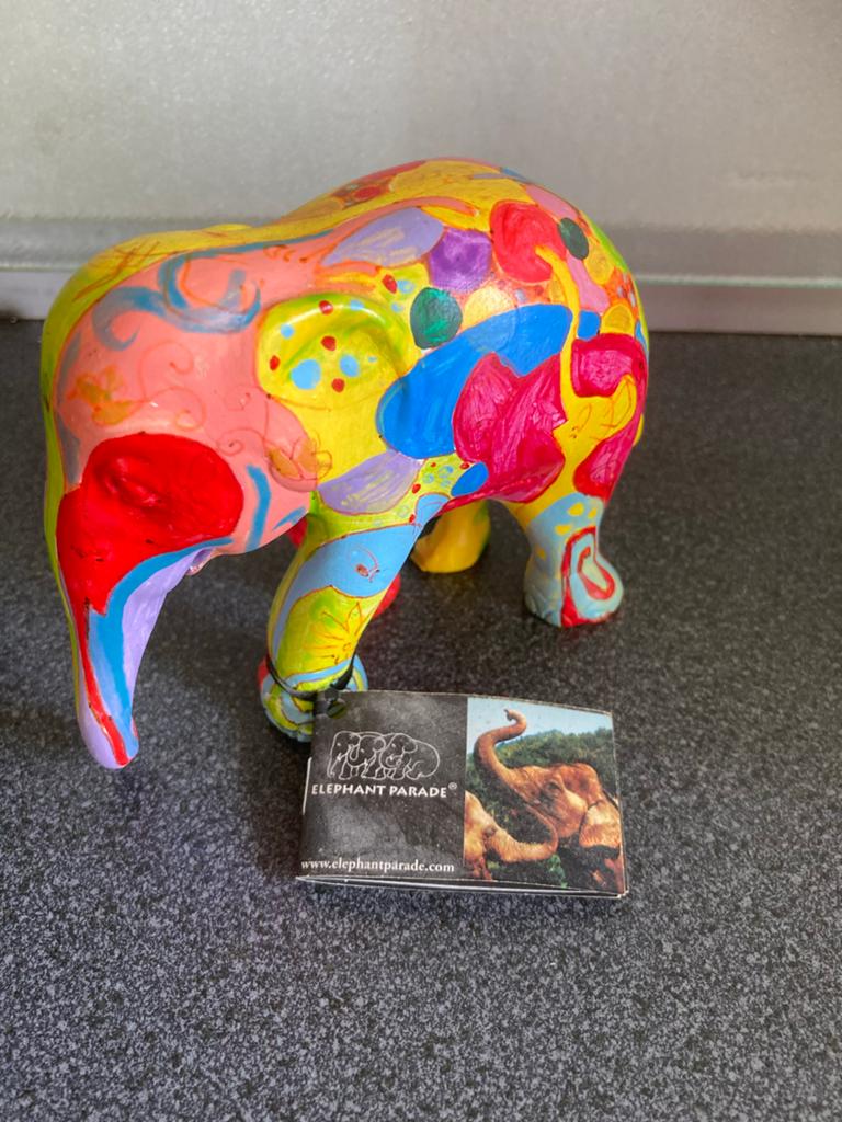 Kleurrijke Elephant Parade olifant beeldje, Antiek en Kunst, Ophalen of Verzenden