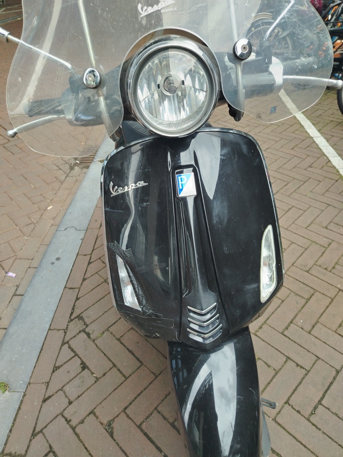 Vespa Primavera 2017 blauw kenteken, Fietsen en Brommers, Gebruikt, Overige modellen, Ophalen of Verzenden, Maximaal 25 km/u