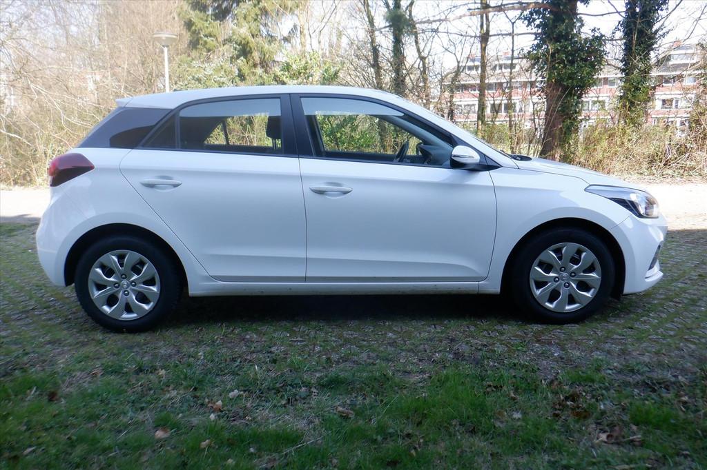 Hyundai I 20 1.0 T-GDI 48V 100PK 7DCT CAMERA-STOEL/STUURVERW, Auto's, Hyundai, Bedrijf, Te koop, i20, ABS, Achteruitrijcamera