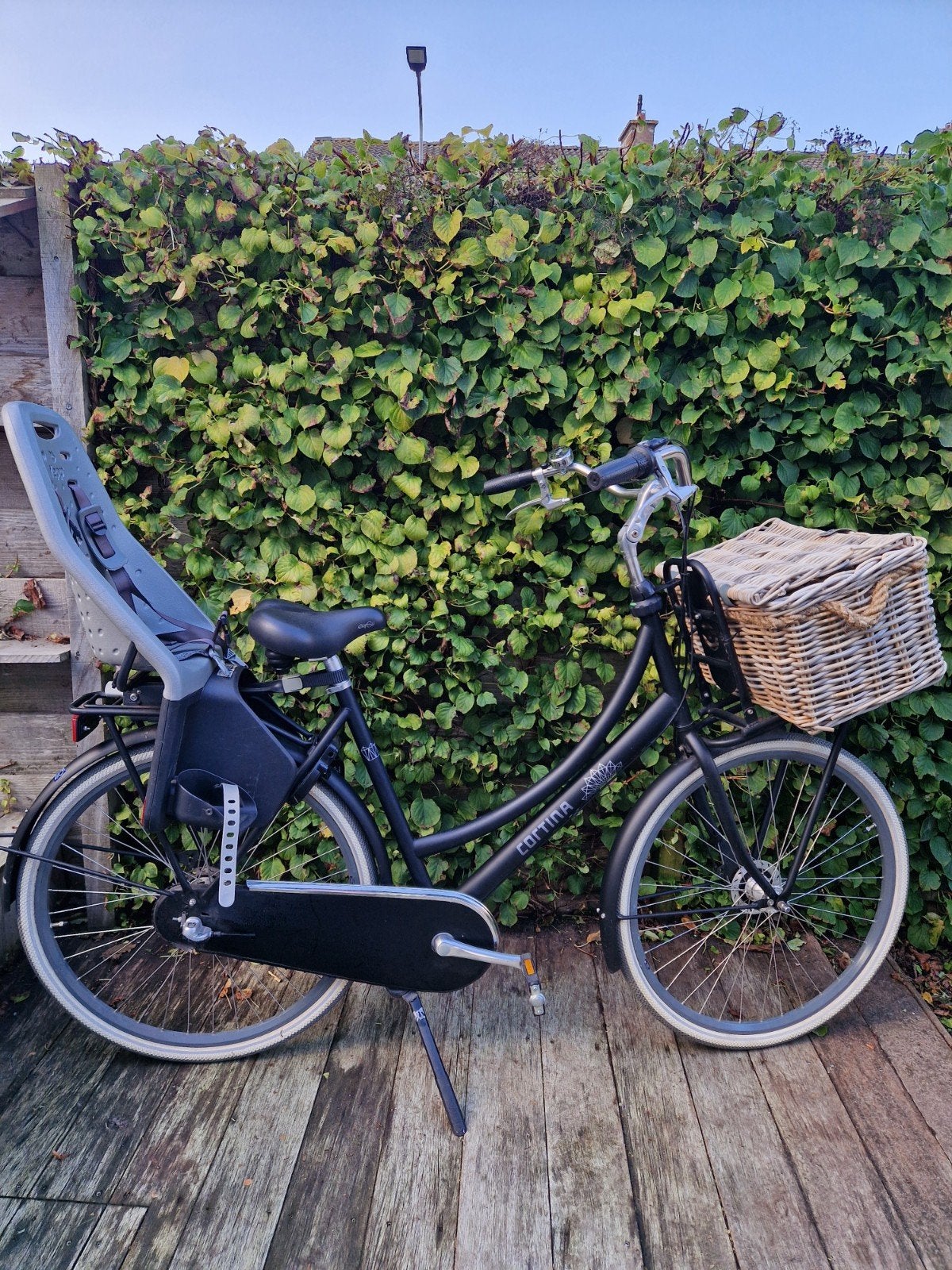 Cortina U4 Family D57 Moederfiets met Yepp zitje, Gebruikt, 56 cm of meer, Dubbele standaard, 1 zitje