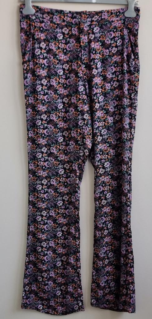Colourful Rebel blauwe broek met flair pijp mt. L, Blauw, Maat 42/44 (L), Colourful Rebel, Ophalen of Verzenden