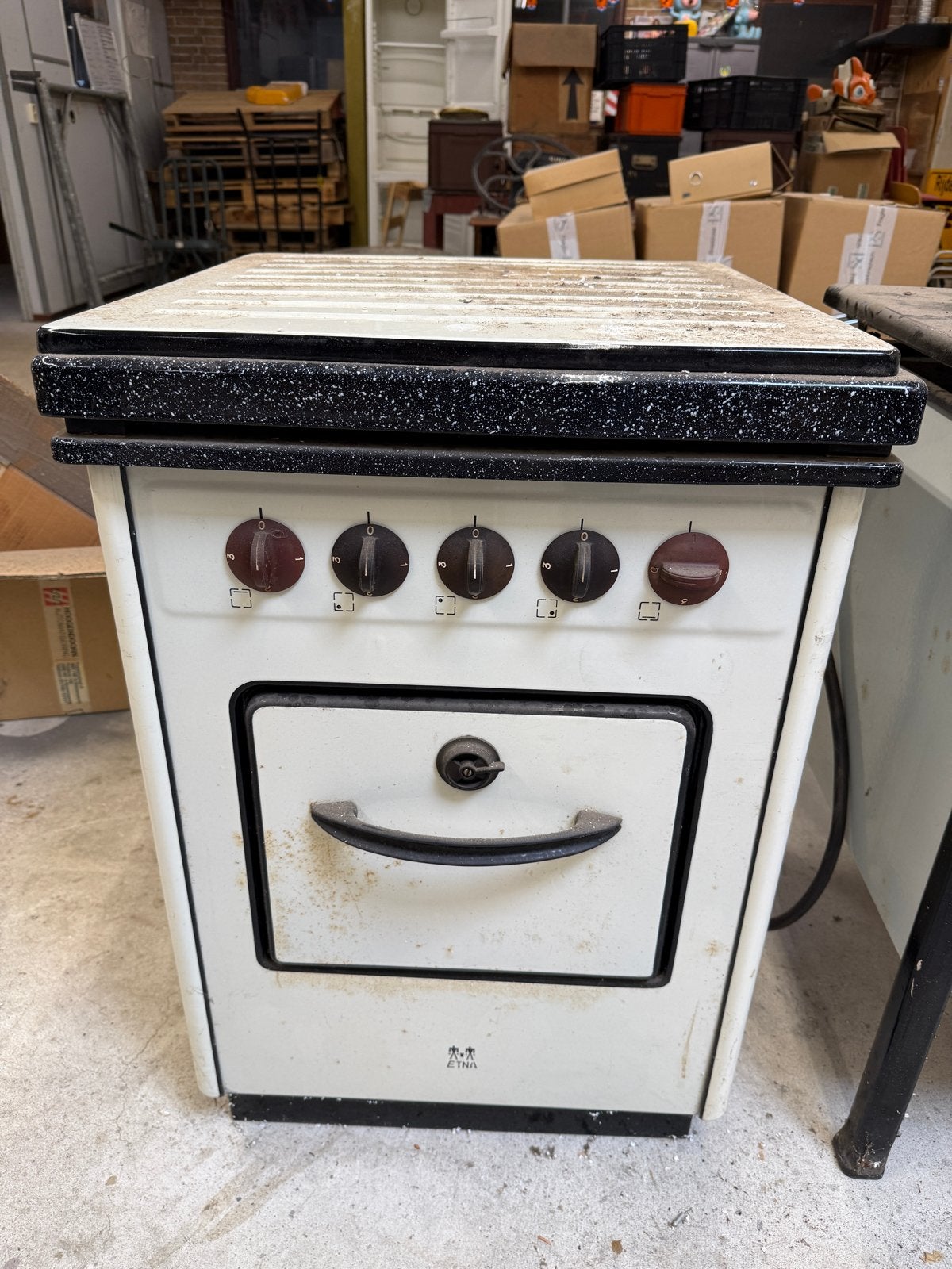 Etna elektrisch fornuis uit de jaren '50 met 3 kookplaten, Ophalen, Gebruikt, 3 kookzones of minder, Vrijstaand