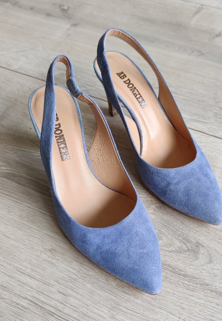 Nieuwe lichtblauwe damesschoen (slingbacks)van Ab Donkers 34, Kleding | Dames, Blauw, Nieuw, Ophalen of Verzenden, Schoenen met lage hakken