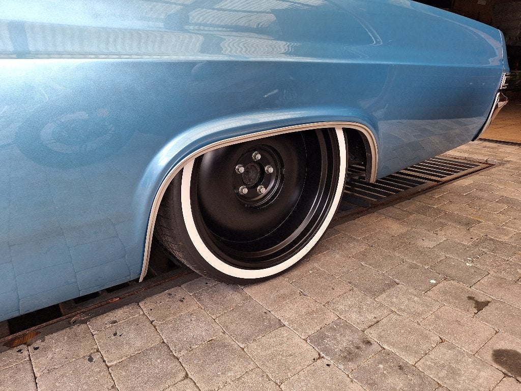Fender Wheel Trim Impala 1965 gezocht, Auto-onderdelen, Overige Auto-onderdelen, Ophalen, Nieuw, Chevrolet