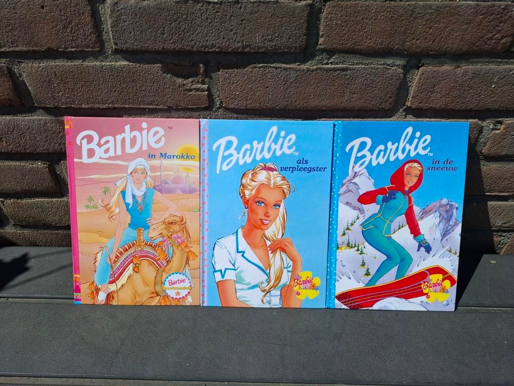 Barbie boekenclub boeken jaren 90, Boeken, Stripboeken, Meerdere stripboeken, Ophalen of Verzenden, Gelezen