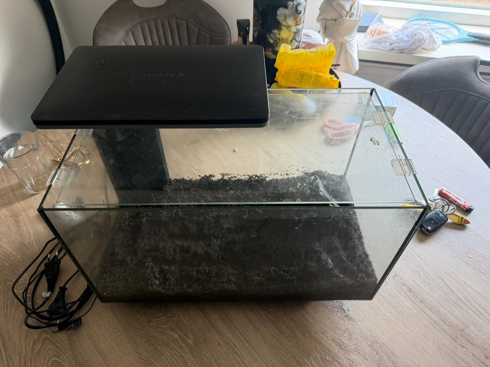 Superfish aquarium Quardo 40 Pro zwart 28 L, Ophalen, Zo goed als nieuw, Leeg aquarium