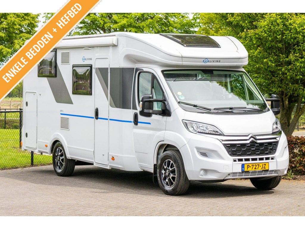 Caravans And Camping Sun