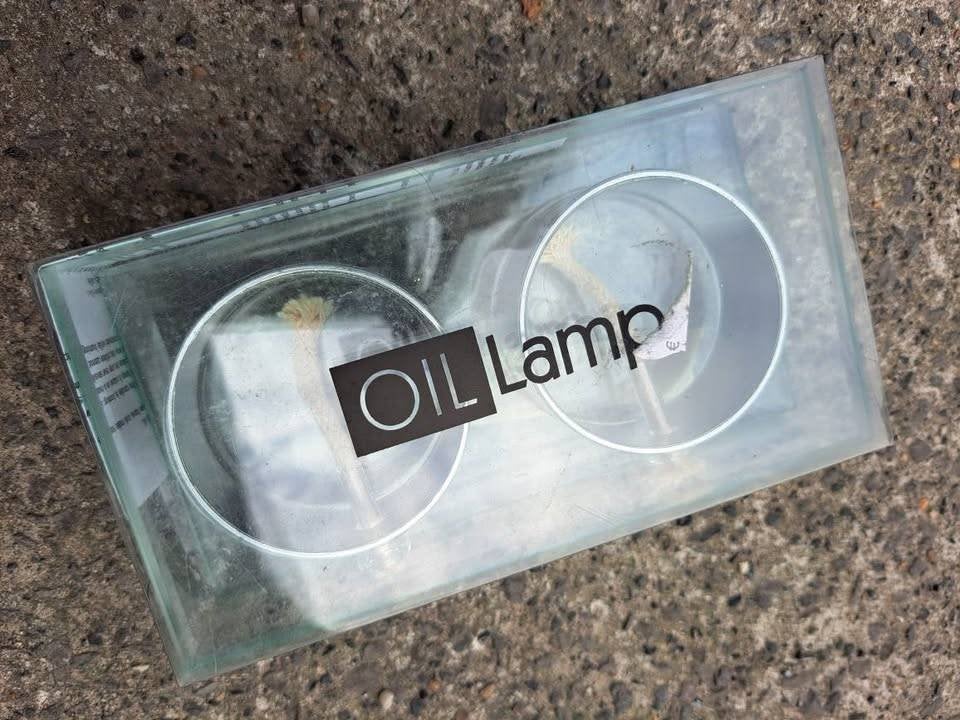 Minimalistisch moderne olielamp met 2 branders, NIEUW, Ophalen of Verzenden, Nieuw, Kandelaar