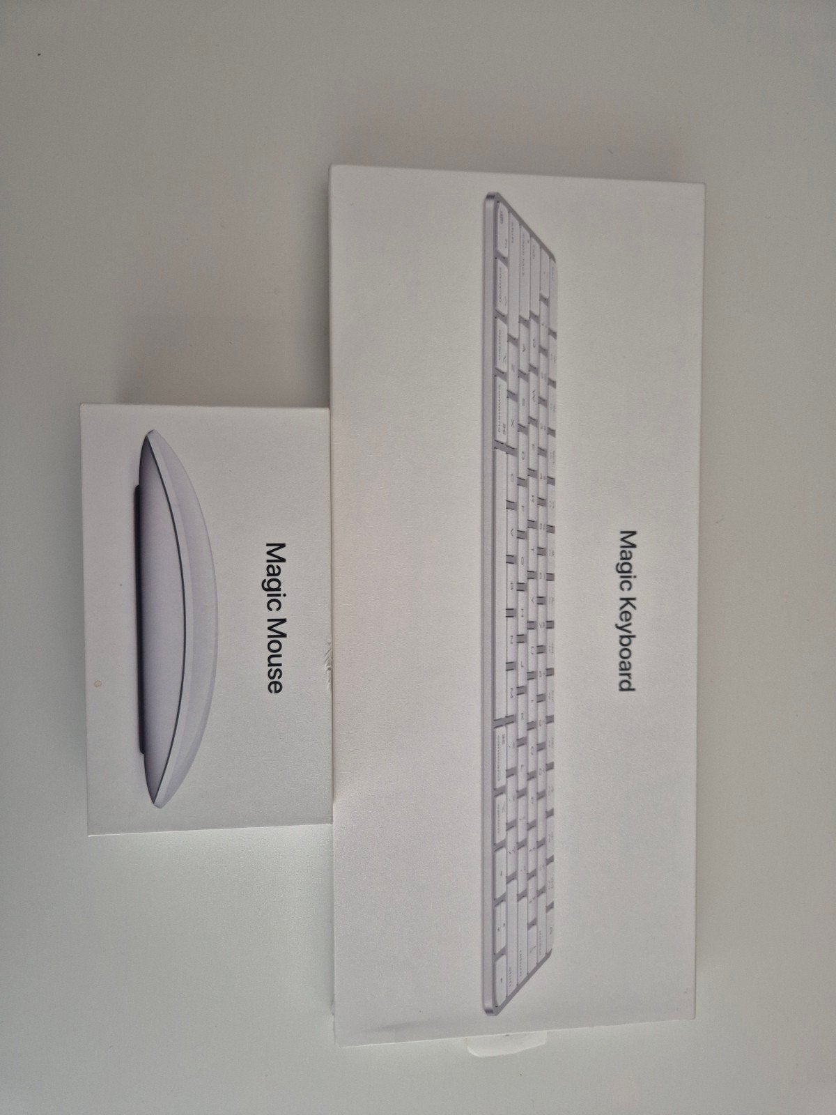 Apple Magic Keyboard (MK2A3N/A) + Magic Mouse - Wit, Computers en Software, Toetsenborden, Ophalen of Verzenden, Zo goed als nieuw