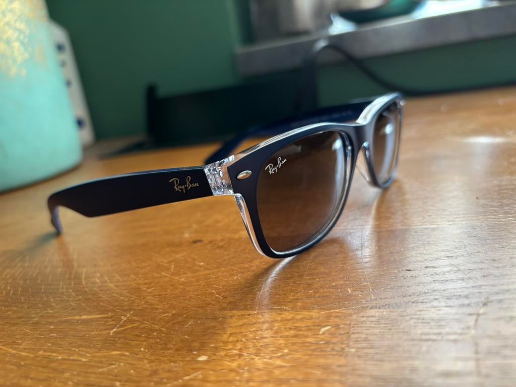 Ray-Ban RB2132 New Wayfarer mat blauw, Ophalen of Verzenden, Zo goed als nieuw, Blauw, Ray-Ban